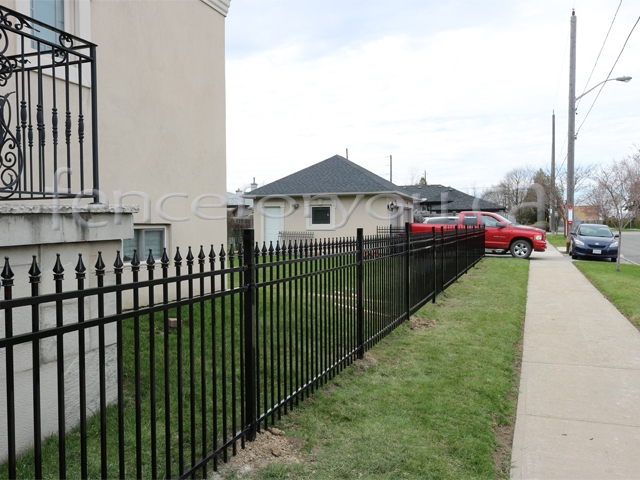 Aluminum Railing Picture